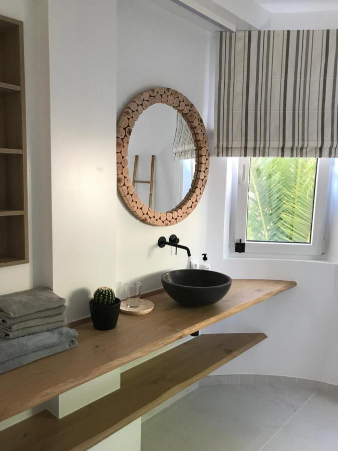 Frontline Villa, Five Star Deluxe エル・カンページョ エクステリア 写真